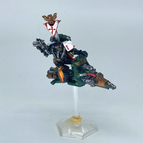 Chaplain space marine - space, bike