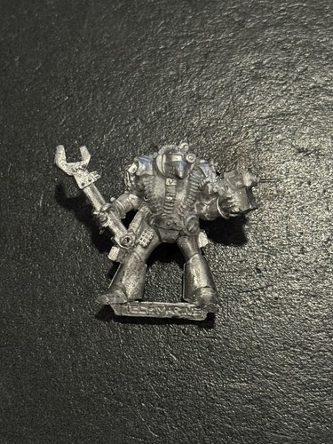 Techmarine metal rogue trader - techmarine,